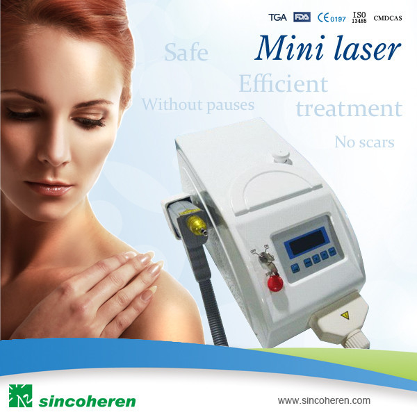 Minilaser-Tätowierungs-Abbau-Maschinen mit großem LCD für das Festziehen der Haut/das Entfernen von Reflecks
